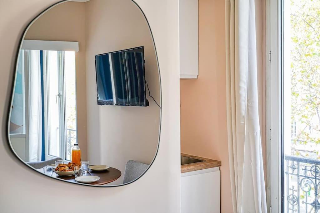 Appartement Colore Wagram - II Paris Exterior foto